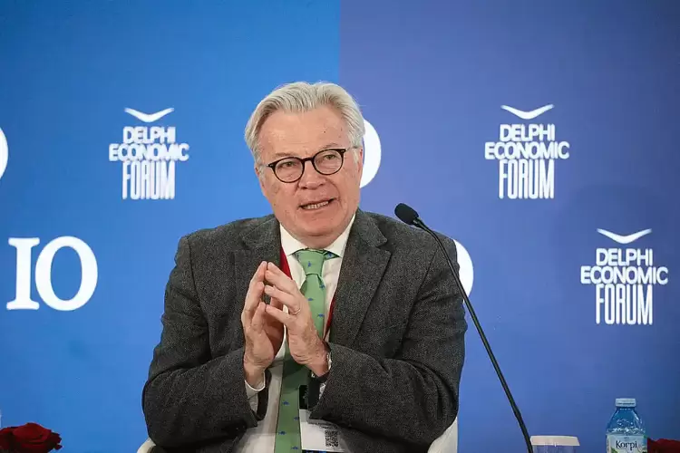 Μιχάλης Χειμώνας (ΣΦΕΕ): Στην Ελλάδα τα φθηνότερα φάρμακα στην Ευρώπη Μιχάλης Χειμώνας (ΣΦΕΕ): Στην Ελλάδα τα φθηνότερα φάρμακα στην ΕΕ