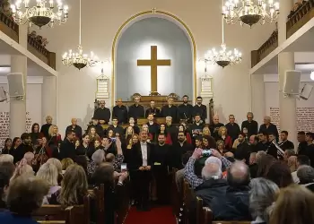 Μουσική κατάνυξη στην Κατερίνη: Το Ρέκβιεμ του Μότσαρτ από την Εστία Πιερίδων Μουσών Μουσική κατάνυξη στην Κατερίνη: Το Ρέκβιεμ του Μότσαρτ από την Εστία Πιερίδων Μουσών