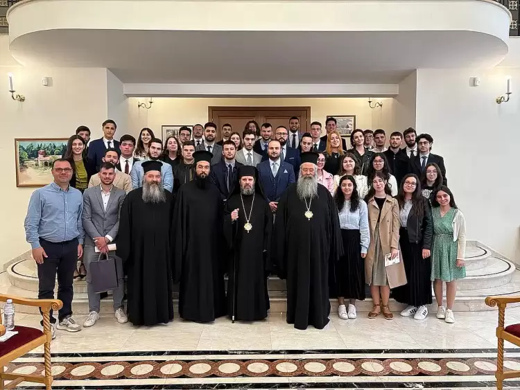 Νέοι από την Πιερία στην Αλβανία και Β. Ήπειρο