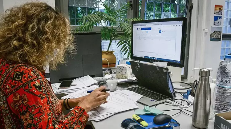 Οι νέοι μισθοί στο Δημόσιο – Αυξήσεις για όλους κάθε χρόνο με βάση τον κατώτατο μισθό 