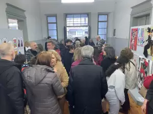 Ολοκληρώθηκε με επιτυχία η "Μαθητική Εικαστική Εβδομάδα" στην Κατερίνη Ολοκληρώθηκε με επιτυχία η “Μαθητική Εικαστική Εβδομάδα” στην Κατερίνη