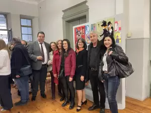 Ολοκληρώθηκε με επιτυχία η "Μαθητική Εικαστική Εβδομάδα" στην Κατερίνη Ολοκληρώθηκε με επιτυχία η “Μαθητική Εικαστική Εβδομάδα” στην Κατερίνη