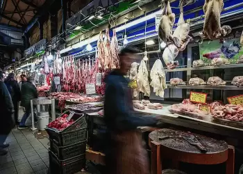 Ποια προϊόντα περιλαμβάνει το καλάθι του Πάσχα Ποια προϊόντα περιλαμβάνει το καλάθι του Πάσχα