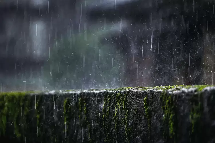 Πώς θα είναι ο καιρός σε Κατερίνη και Πιερία σήμερα Τρίτη, 01 Απριλίου 2025: Βροχές και σποραδικές καταιγίδες