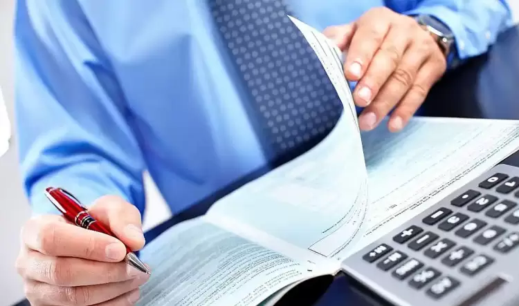 Πόσο αυξήθηκαν τα εισοδήματα το 2024 – Τα τεκμήρια «δάγκωσαν» 2 στους 10 φορολογουμένους