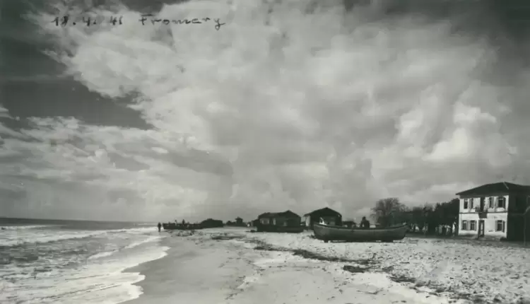 Σχόλια για την Κατερίνη σε δύο φωτογραφίες της Παραλίας (1941 και 1955)