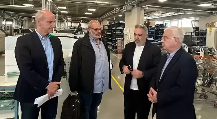 Συνάντηση Μπαραλιάκου Σιμόπουλου στην Olympia Electronics: Ενίσχυση Καινοτομίας και Έρευνας στην Πιερία