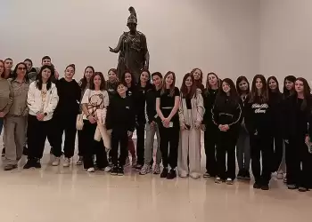 Το 2ο Γυμνάσιο Κατερίνης στο μαθητικό φεστιβάλ Πειραιά