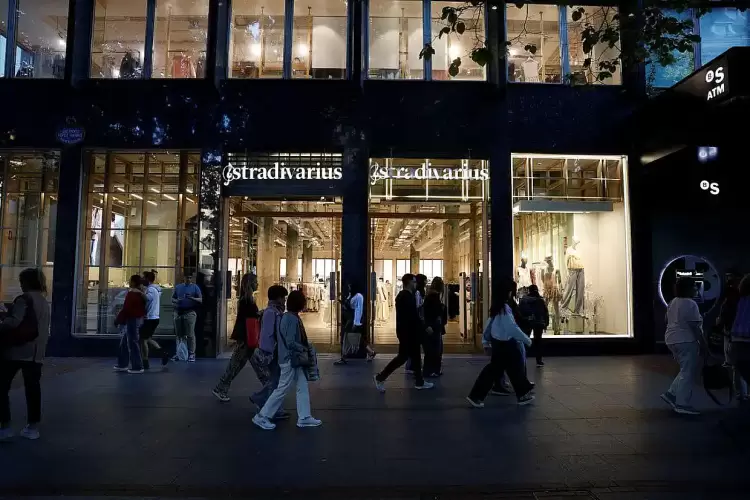 Παραμένει το μυστήριο για τα αίτια του μπλακ άουτ στην Ιβηρική Χερσόνησο (γράφημα) Παραμένει το μυστήριο για τα αίτια του μπλακ άουτ στην Ιβηρική Χερσόνησο (γράφημα)