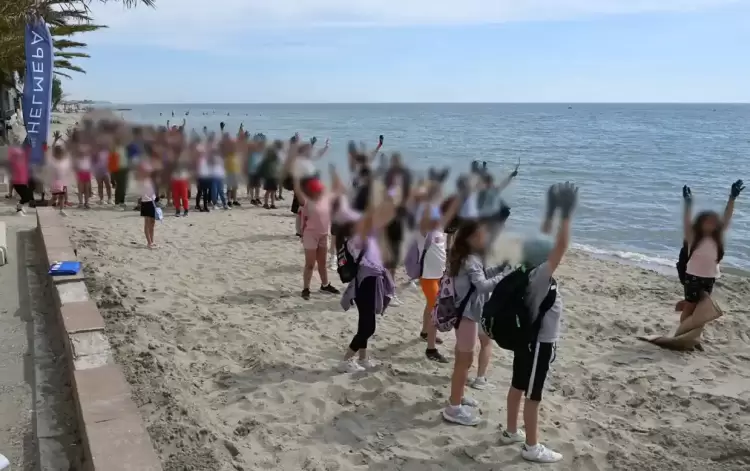 “blue Life” στην Παραλία Κατερίνης – Όλοι Μαζί για μια Καθαρή Θάλασσα!