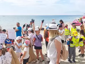 “blue Life” στην Παραλία Κατερίνης – Όλοι Μαζί για μια Καθαρή Θάλασσα!