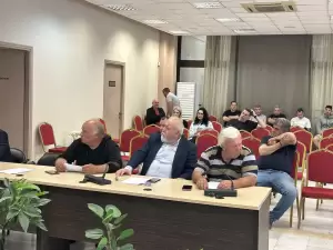 Δημοτικό Συμβούλιο Κατερίνης: Η Παραλία Κατερίνης χωρίς προβλήτα - Έντονη πολιτική αντιπαράθεση (vid - pics) Live: Συνεδριάζει το δημοτικό συμβούλιο Κατερίνης