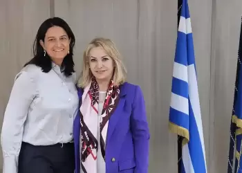 Άννα Μάνη: Συνάντηση με την Υπουργό Εργασίας και Κοινωνικής Ασφάλισης Νίκη Κεραμέως Άννα Μάνη: Συνάντηση με την Υπουργό Εργασίας και Κοινωνικής Ασφάλισης Νίκη Κεραμέως