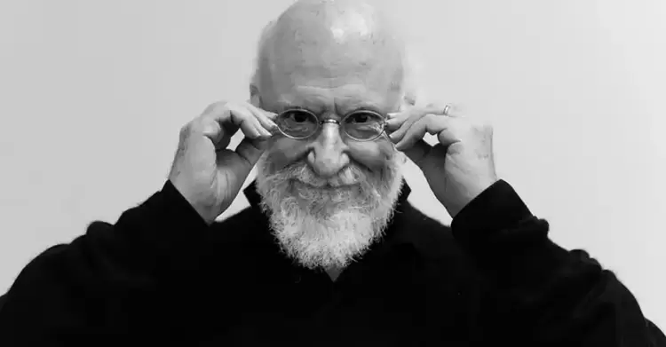 Ο Διονύσης Σαββόπουλος τραγουδά στην Πιερία