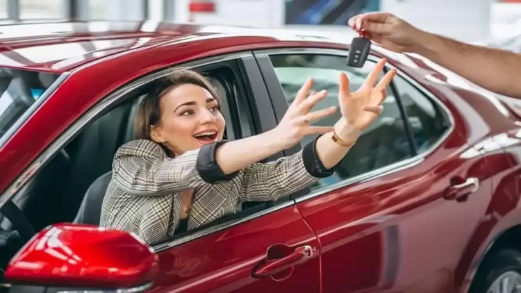 Η ελληνική αγορά αυτοκινήτου όχι απλώς κινείται, τρέχει σε ρυθμούς ράλι Η ελληνική αγορά αυτοκινήτου όχι απλώς κινείται, τρέχει σε ρυθμούς ράλι