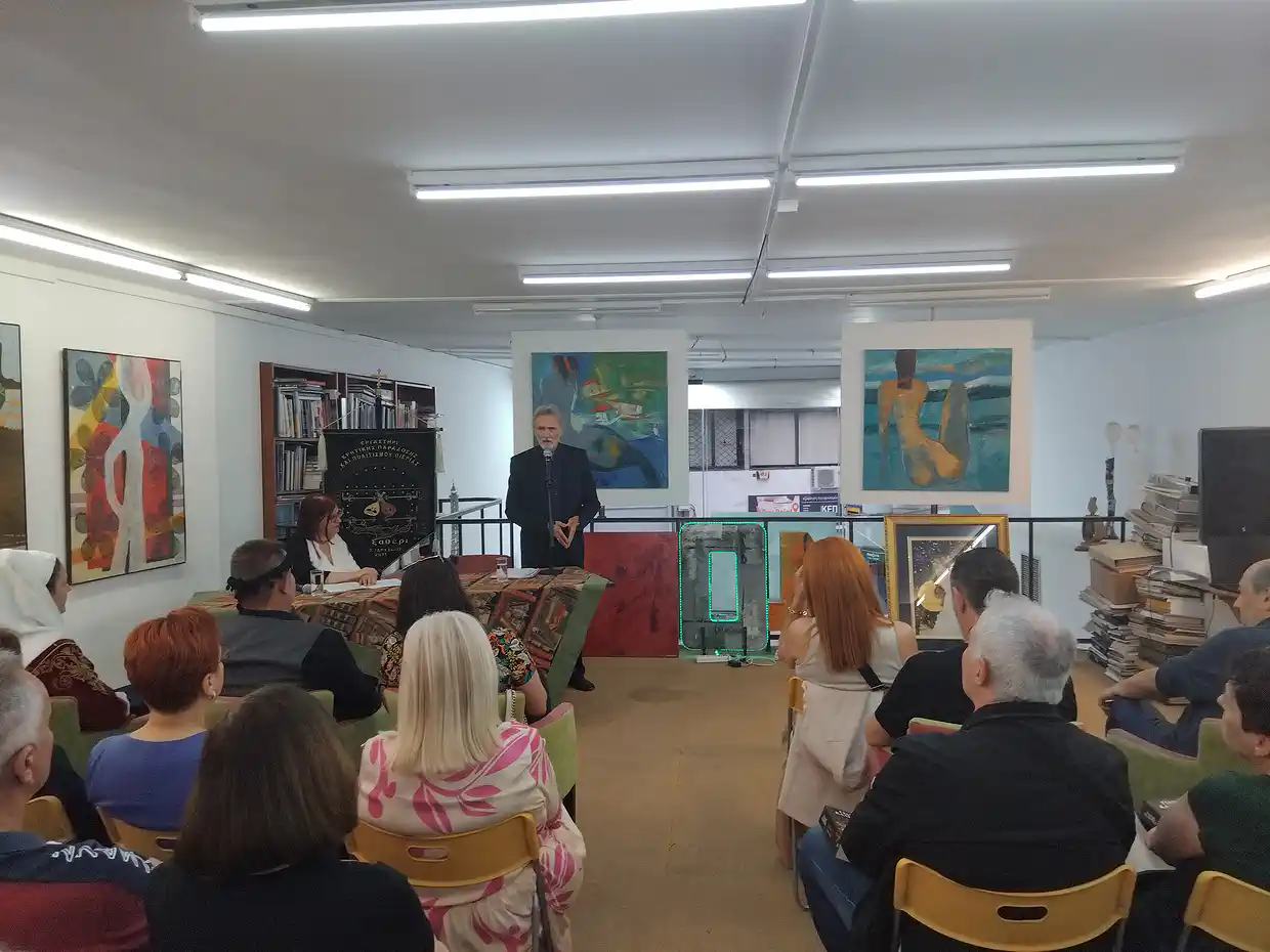 Ο Γιάννης Καλπούζος παρουσίασε το βιβλίο του «Μεθυστής» στο Βιβλιοπωλείο Μάτι στην Κατερίνη Ο Γιάννης Καλπούζος παρουσίασε τον «Μεθυστή» στο βιβλιοπωλείο ΜΑΤΙ στην Κατερίνη