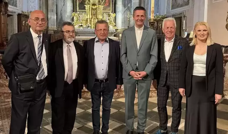 Η Κατερίνη «ταξιδεύει» στην Αυστρία: Ένα νέο Κεφάλαιο στην αδελφοποίηση με το Μόουσμπουργκ Η Κατερίνη «ταξιδεύει» στην Αυστρία: Ένα νέο Κεφάλαιο στην αδελφοποίηση με το Μόουσμπουργκ