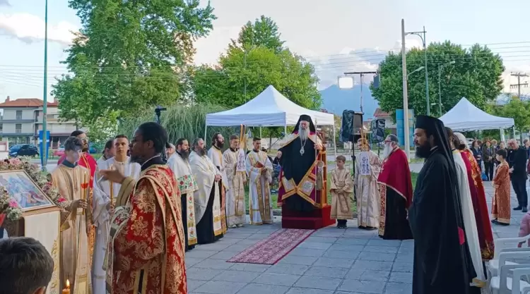 Με λαμπρότητα εορτάστηκε η μνήμη του Αγίου Μελετίου Επισκόπου Κίτρους στην Κατερίνη Με λαμπρότητα εορτάστηκε η μνήμη του Αγίου Μελετίου Επισκόπου Κίτρους στην Κατερίνη