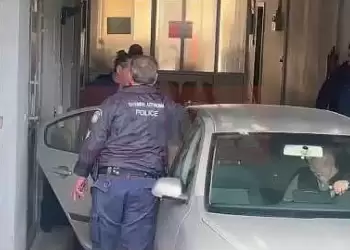 Να δικαστεί στην Ελλάδα ζητά ο 17χρονος Πολωνός που συνελήφθη στην Πιερία για τη δολοφονία 16χρονης