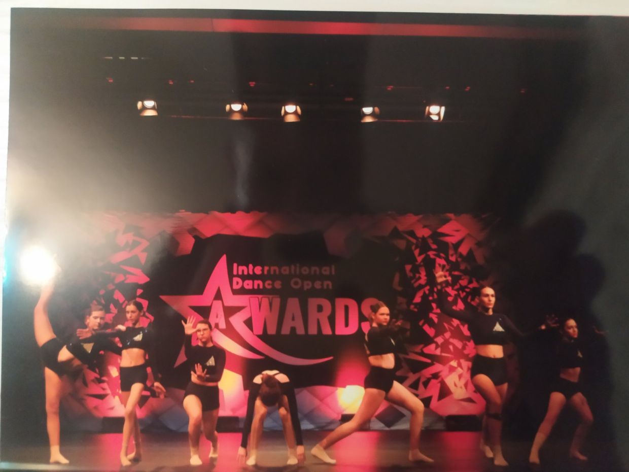 Νεαρή Κατερινιώτισσα λάμπει στη διεθνή σκηνή του χορού