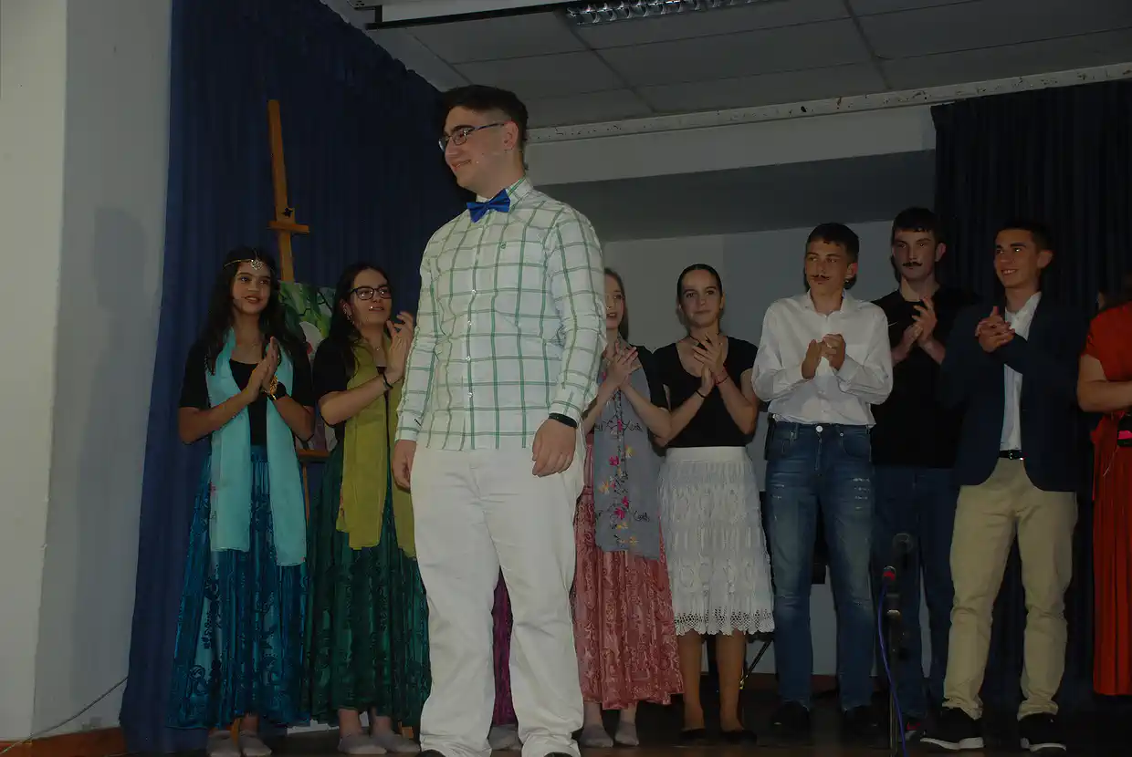 «Ο Αρχοντοχωριάτης» του Μολιέρου από τη Θεατρική ομάδα του 2ου Γυμνασίου Κατερίνης