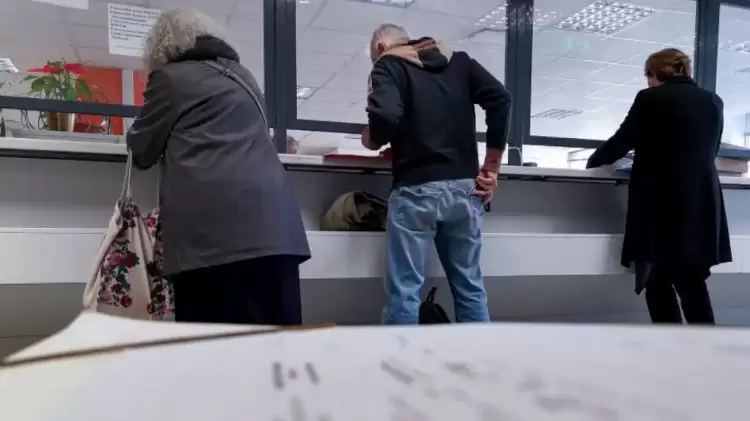 Οι Έλληνες πληρώνουν όλο το φόρο εισοδήματος - Η έκπτωση αυξάνει τους συνεπείς Οι Έλληνες πληρώνουν όλο το φόρο εισοδήματος – Η έκπτωση αυξάνει τους συνεπείς