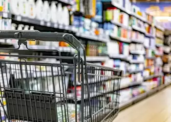 Οριακή μείωση στις τιμές των προϊόντων τον Απρίλιο