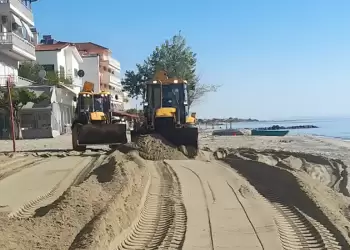Παραλία Κατερίνης: Παρεμβάσεις Καθαρισμού και Αναβάθμισης για την Τουριστική Περίοδο