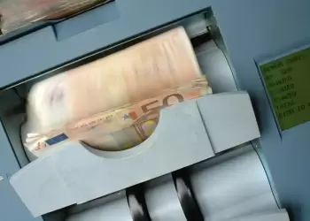 Πλήρης σύνταξη πριν τα 62 - Οι ασφαλισμένοι με 25ετια που αποχωρούν νωρίτερα Πλήρης σύνταξη πριν τα 62 – Οι ασφαλισμένοι με 25ετια που αποχωρούν νωρίτερα