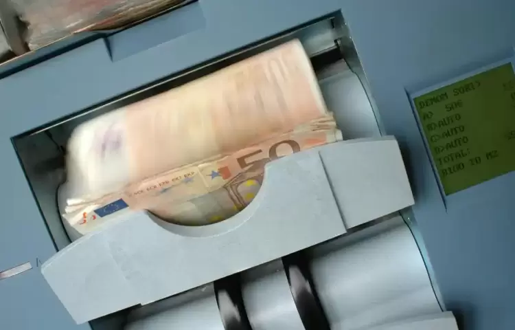 Πλήρης σύνταξη πριν τα 62 – Οι ασφαλισμένοι με 25ετια που αποχωρούν νωρίτερα