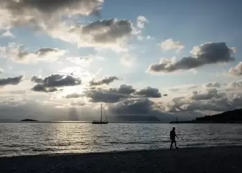 Πώς θα είναι ο καιρός σε Κατερίνη και Πιερία σήμερα Σάββατο, 24 Μαΐου 2025: Λίγες νεφώσεις με τοπικές βροχές