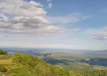 Πώς θα είναι ο καιρός σε Κατερίνη και Πιερία σήμερα Τρίτη, 20 Μαΐου 2025: Γενικά αίθριος, με πρόσκαιρες νεφώσεις