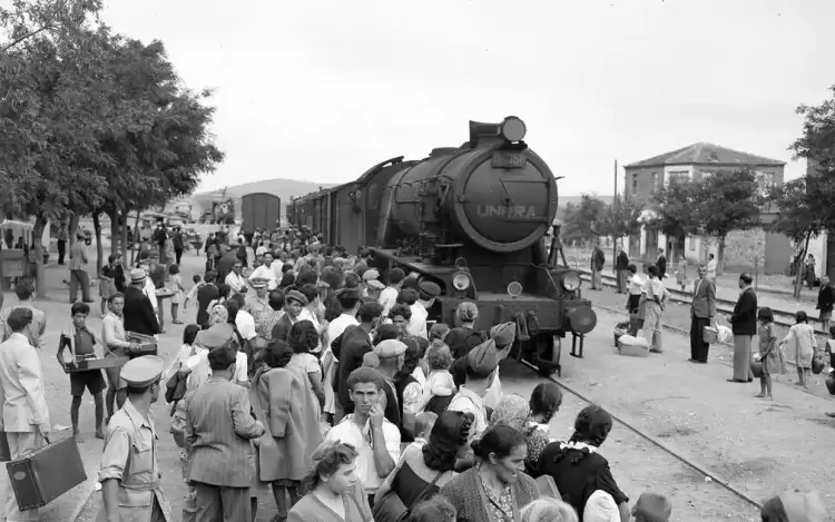 Η ταχεία αμαξοστοιχία κάποτε Η ταχεία αμαξοστοιχία κάποτε