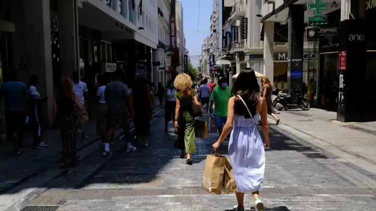 Θερινές εκπτώσεις 2025: Πότε ξεκινούν και πόσο διαρκούν Θερινές εκπτώσεις 2025: Πότε ξεκινούν και πόσο διαρκούν