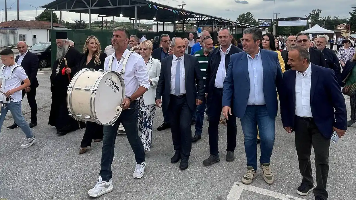 Τιμή στον Κωνσταντίνο Πίτσια για τη στήριξη στο 1ο Φεστιβάλ Εθελοντισμού «ΑγκαλιάΖΩ» στο Αιγίνιο