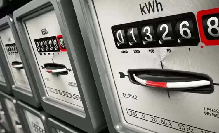 Το 2024 στα σταθερά τιμολόγια ρεύματος στράφηκαν οι καταναλωτές – Ποια είναι τα οφέλη
