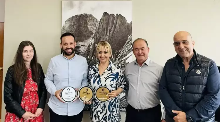 Τρεις σημαντικές διακρίσεις για τον Τουριστικό Οργανισμό της Πιερίας (Π.Ο.Τ.Α.Π.) στα «Tourism Awards 2025». Τρεις σημαντικές διακρίσεις για τον Τουριστικό Οργανισμό της Πιερίας (Π.Ο.Τ.Α.Π.) στα «tourism Awards 2025».