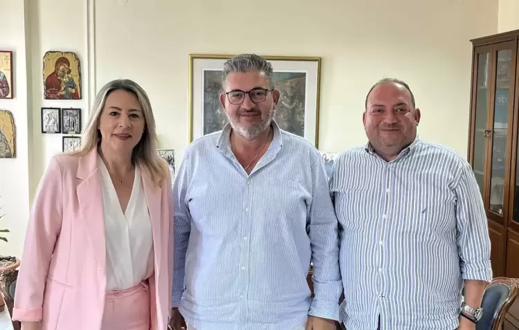 Συνάντηση του Προέδρου ΕΒΕ Πιερίας με την Πρόεδρο της Ομοσπονδίας Εμπορίου Κεντρικής & Ανατολικής Μακεδονίας