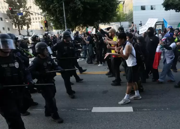 Cnn: Πολιτική Αυταρχισμού ή Μπλόφα Τραμπ – Η Καλιφόρνια σε Κατάσταση Έκτακτης Ανάγκης