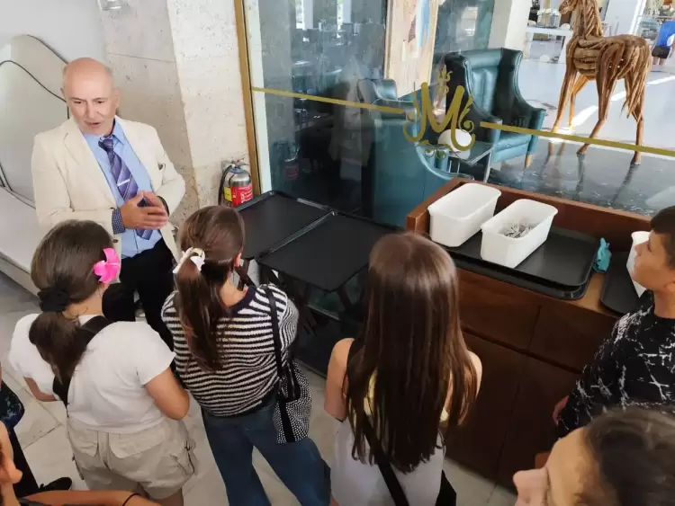 Erasmus «Zero Waste»: Εκπαιδευτική Επίσκεψη στο Mediterranean Village από το Δημοτικό Σχολείο Σβορώνου Erasmus «zero Waste»: Εκπαιδευτική Επίσκεψη στο Mediterranean Village από το Δημοτικό Σχολείο Σβορώνου