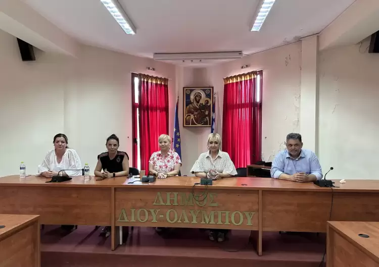 Αγκαλιάζοντας τον αυτισμό Αγκαλιάζοντας τον αυτισμό