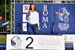 Ασημένιο μετάλλιο για τη Δωροθέα Ποιμενίδου στο Ευρωπαϊκό Κύπελλο Παρα Τοξοβολίας στη Ρώμη