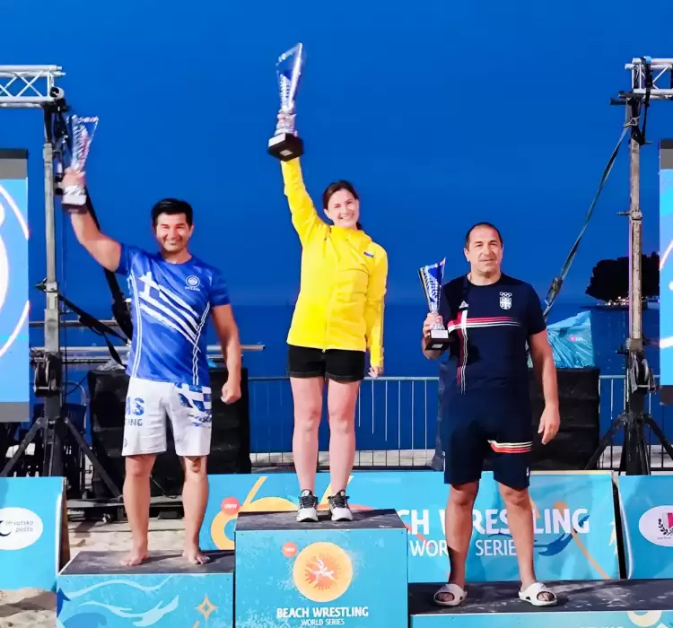 Δεύτερη η Εθνική Ελλάδας στο πανευρωπαϊκό πρωτάθλημα πάλης στην άμμο στην Κροατία