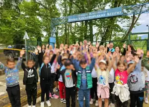 Η Δημοτική Αστυνομία οδηγός κυκλοφοριακής αγωγής & οδικής ασφάλειας για 2.500 μαθητές & μαθήτριες