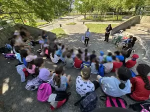Η Δημοτική Αστυνομία οδηγός κυκλοφοριακής αγωγής & οδικής ασφάλειας για 2.500 μαθητές & μαθήτριες