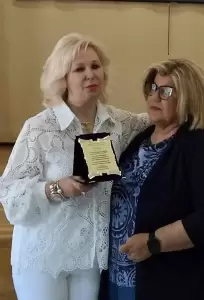 Εκδήλωση προς τιμήν της Διευθύντριας Γυμνασίου Μακρυγιάλου Ευαγγελίας Κανάλη