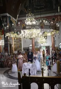 Ο γάμος του Κώστα και της Αφροδίτης και η βάπτιση του Γιώργου!