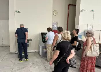 Κατερίνη: Ουρές κάτω από τα Atm της Εθνικής Τράπεζας – Συνεχίζεται η απεργία του ΣΥΕΤΕ