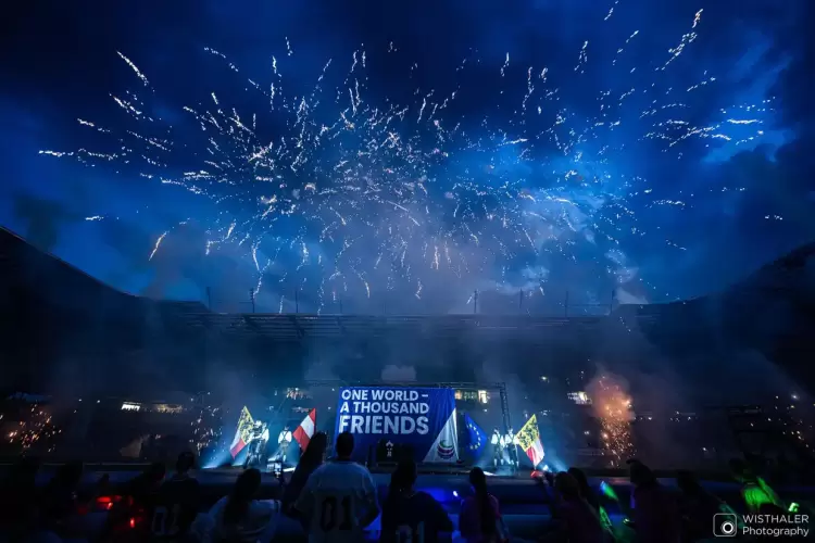 Η Κατερίνη ψηλά στην Παγκόσμια Μαθητιάδα (βίντεο + εικόνες) Η Κατερίνη ψηλά στην Παγκόσμια Μαθητιάδα (βίντεο + εικόνες)