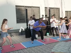 Μια αξέχαστη χορευτική γιορτή στο 19ο Δημοτικό Σχολείο Κατερίνης Μια αξέχαστη χορευτική γιορτή στο 19ο Δημοτικό Σχολείο Κατερίνης